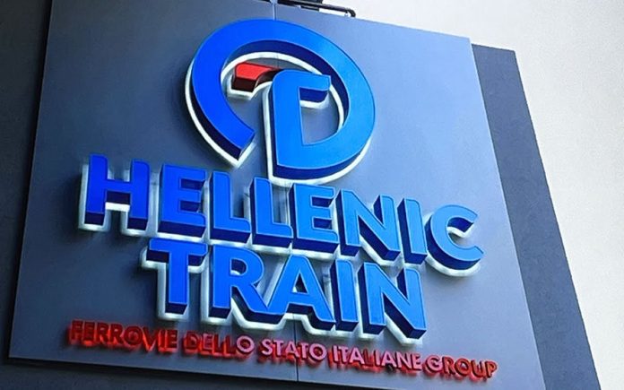 image Bomb goes off outside Hellenic Train offices in Athens, no injuries