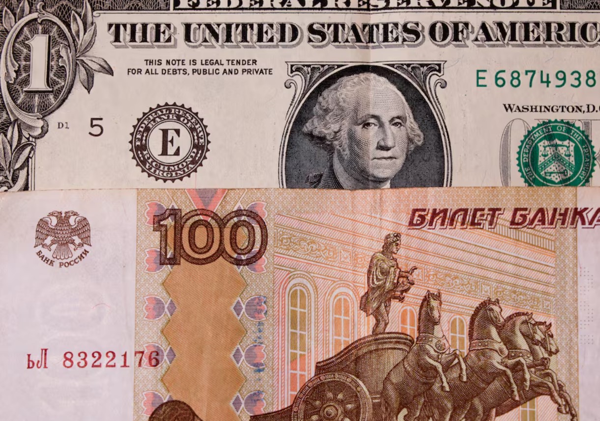 image Russian rouble hits 10-month high amid oil price surge